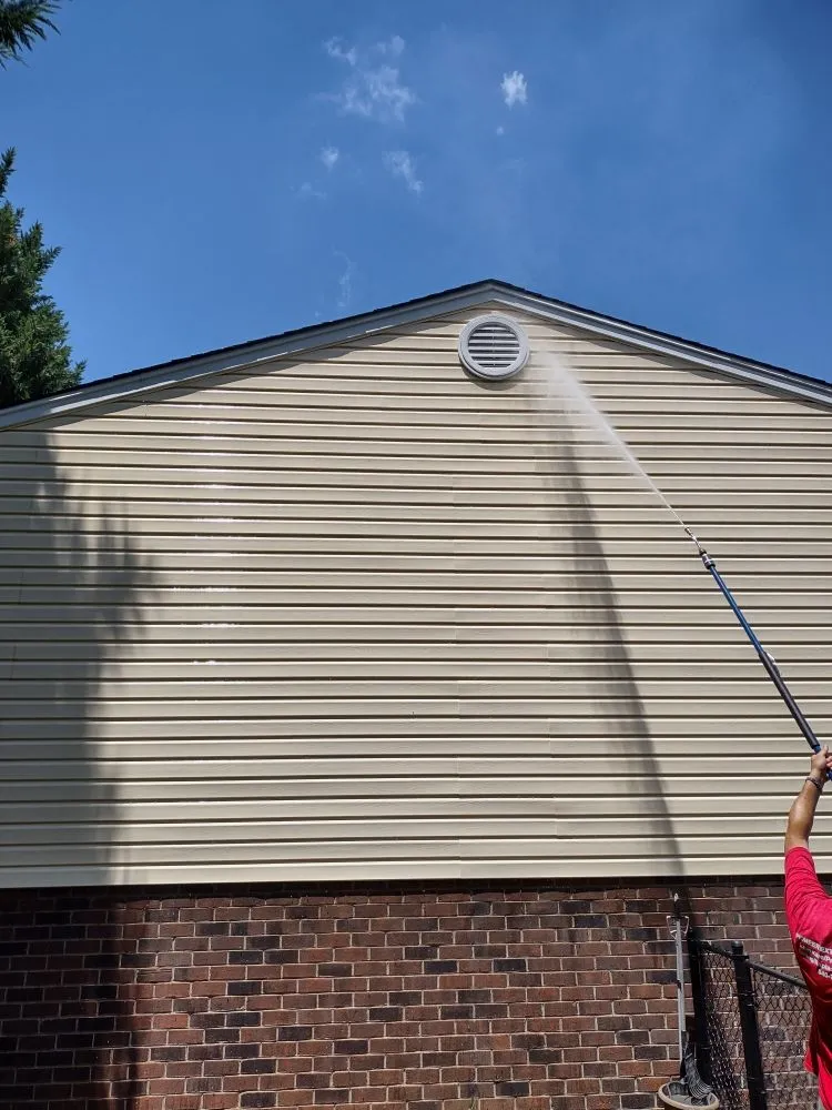 Trusted yard cleanup service experts serving Salem, VA - Pioneer Exterior Services