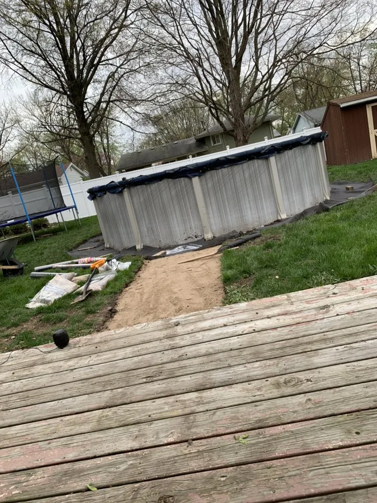 Custom yard cleanup service in Bloomington, IL - Pioneer landscaping