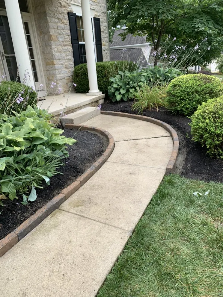 Custom landscape installation in Lewis Center, OH - Pioneer Landscaping