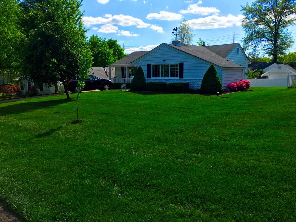 Reliable landscaping services for beautiful yards in Kirkwood, MO by Pioneer Lawn Care