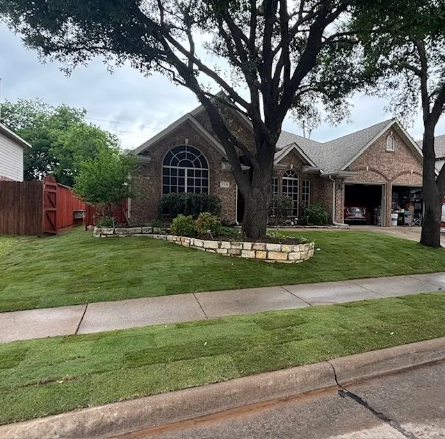 Professional garden landscaping near you in Plano, TX by Pioneer Water & Land