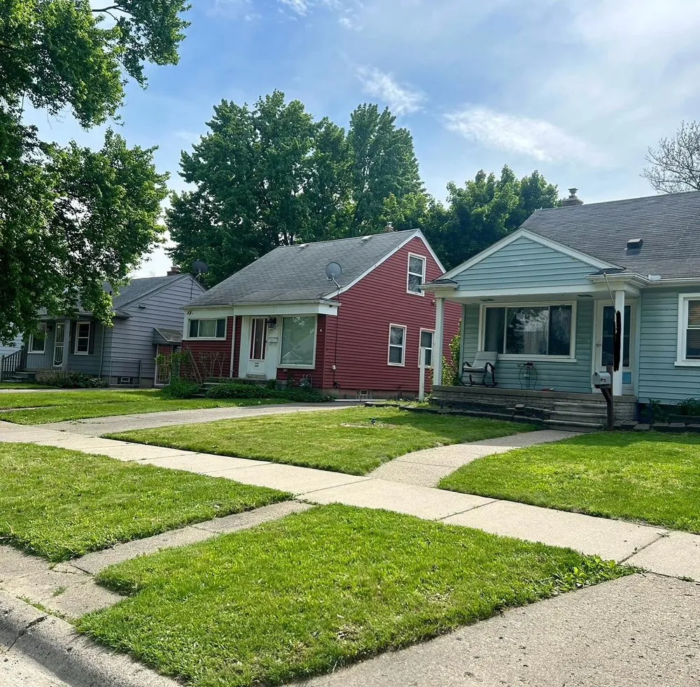 Trusted landscaping services near you across Detroit, MI - Pippen Professional Services