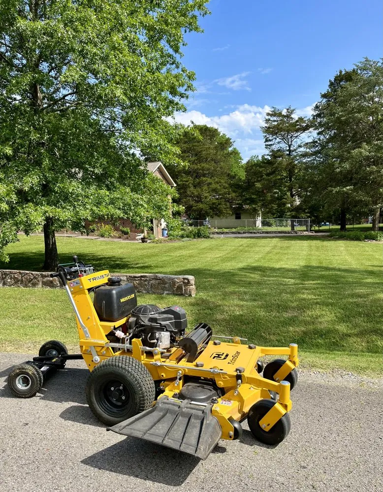 Expert residential landscaping in Nashville, TN by Pippin Lawns