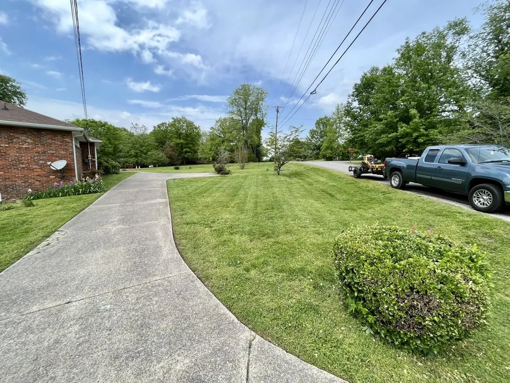 Top-rated landscape installation in Nashville, TN by Pippin Lawns