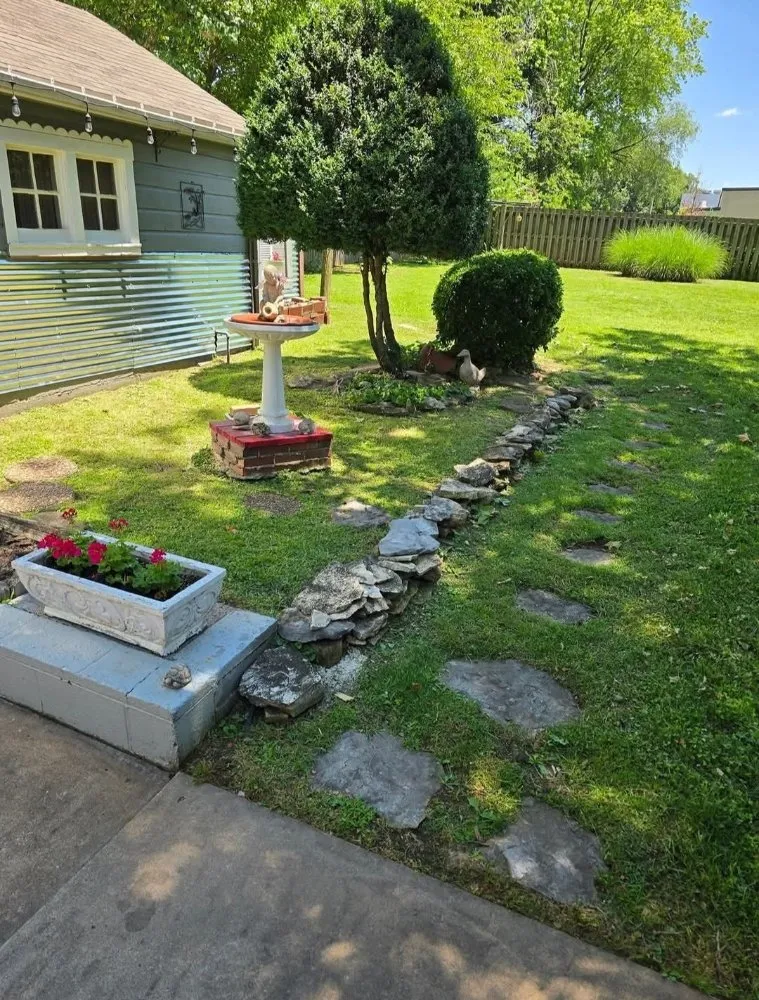 Custom residential landscaping for beautiful yards across Springfield, MO - Pit crew 417