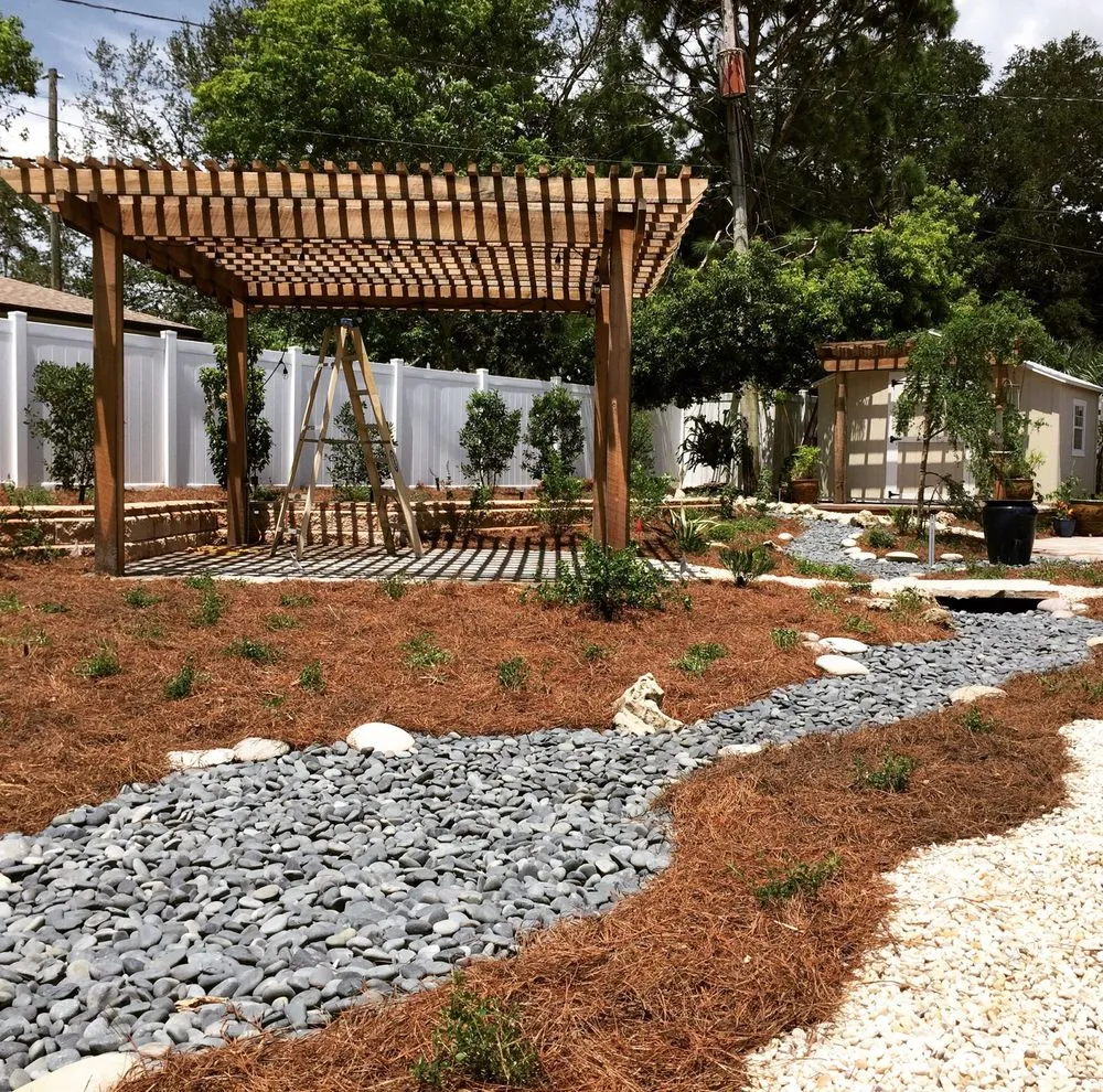 Top-rated yard cleanup service experts serving Clearwater, FL - Pitchford Design and Landscape