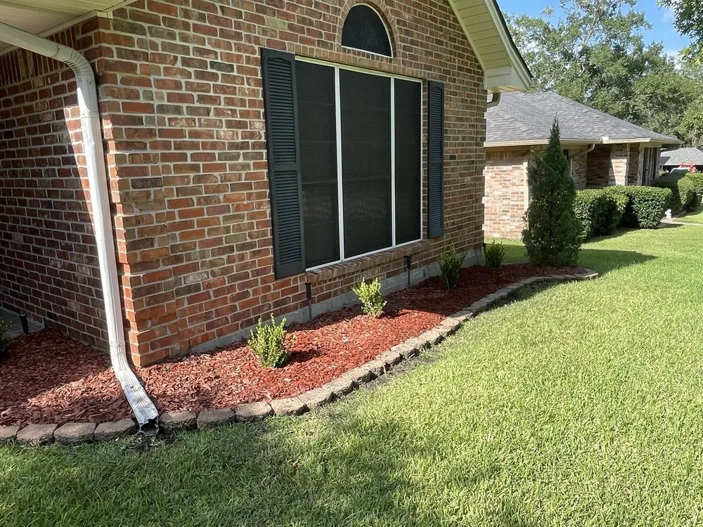 Reliable yard cleanup service experts serving Etoile, TX - Pitts And Son Lawn Care