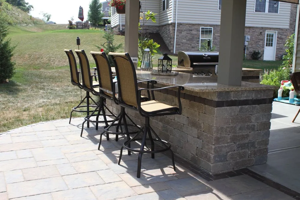 Affordable garden landscaping in Evans City, PA by Pittsburgh Patio Company