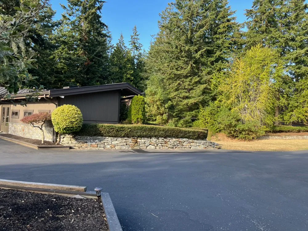Trusted yard cleanup service in Mount Vernon, WA - Pizano Landscaping