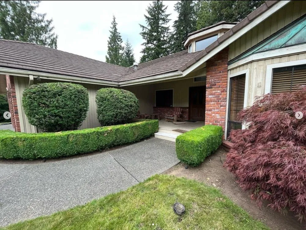 Custom landscape design for homes in Mount Vernon, WA by Pizano Landscaping