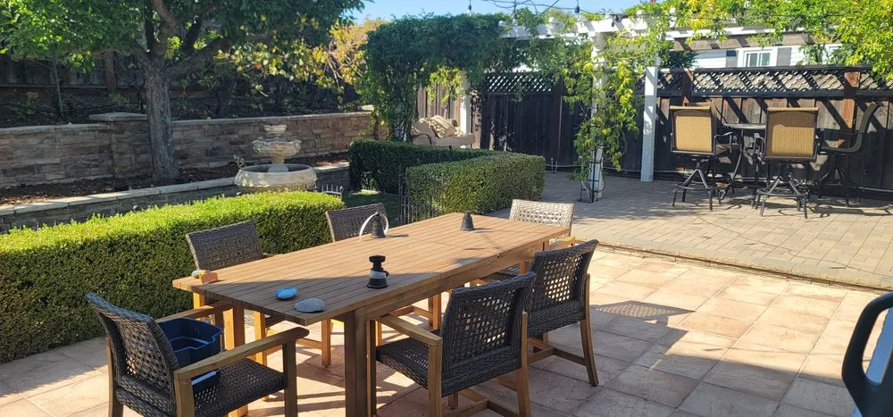 Expert lawn mowing service in Clayton, CA by Pizzagoni's Landscaping