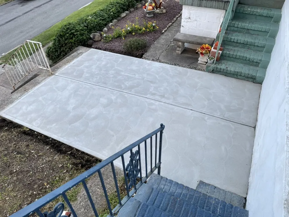 Custom lawn mowing service in Pittsburgh, PA by PJ Ciotti Construction