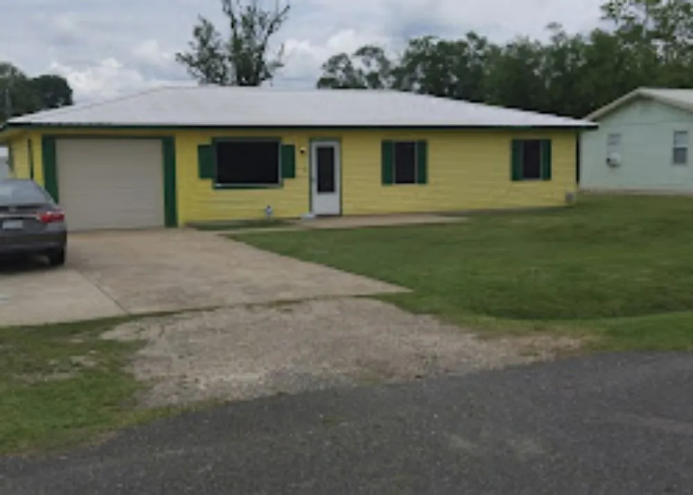 Expert yard cleanup service experts serving Opelousas, LA - Pjays Lawn Care