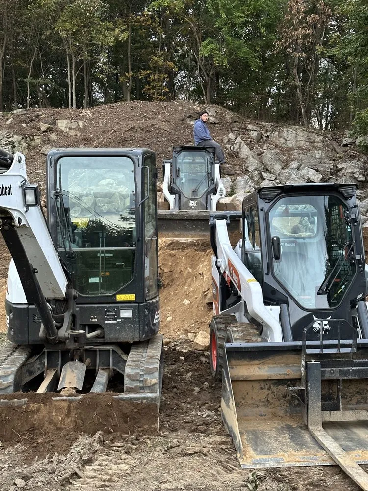 Trusted residential landscaping experts serving Bridgeport, CT - PJ's Landscape & Design