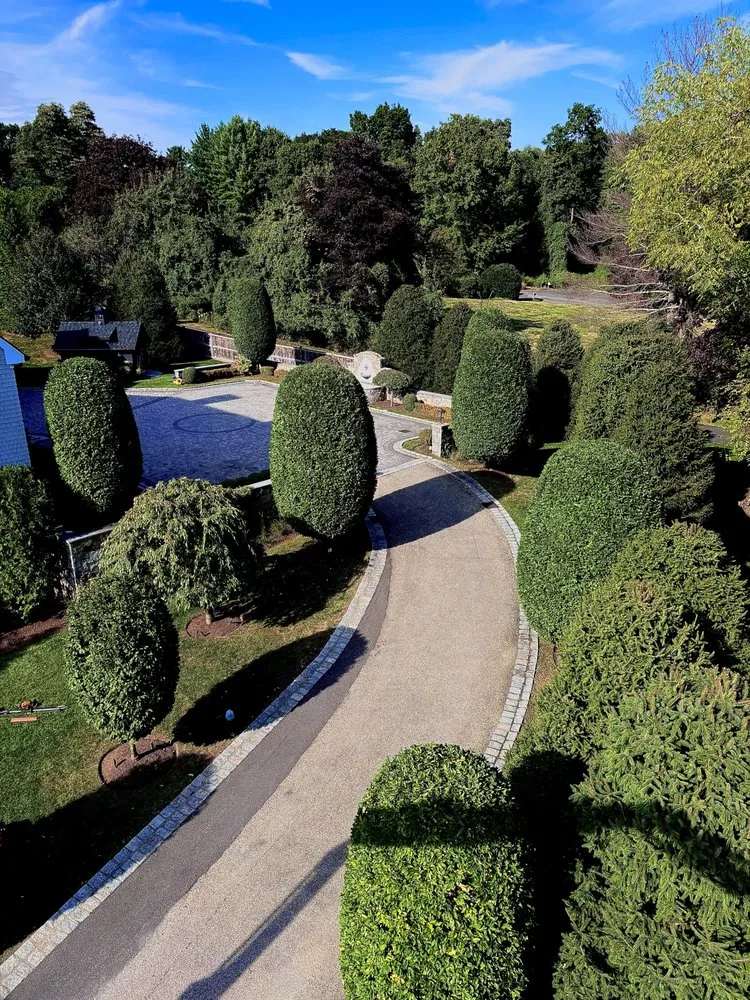 Reliable landscape design experts serving Bridgeport, CT - PJ's Landscape & Design