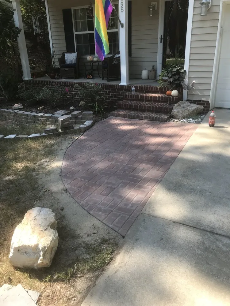 Professional garden landscaping in Selma, NC - Pjs Lawn Care