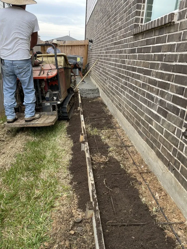 Expert garden landscaping in Richmond, TX - PJ's Patios & Landscaping