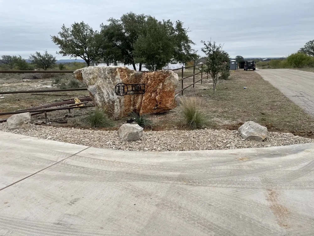 Local lawn mowing service in Richmond, TX - PJ's Patios & Landscaping