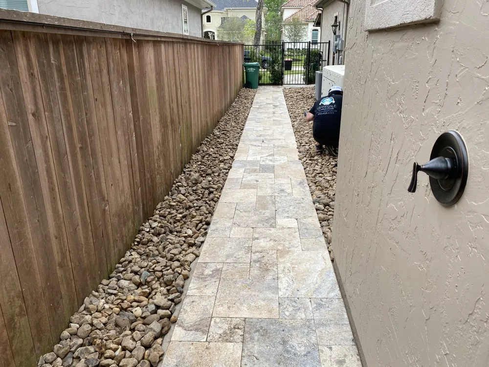 Top-rated yard cleanup service in Richmond, TX - PJ's Patios & Landscaping