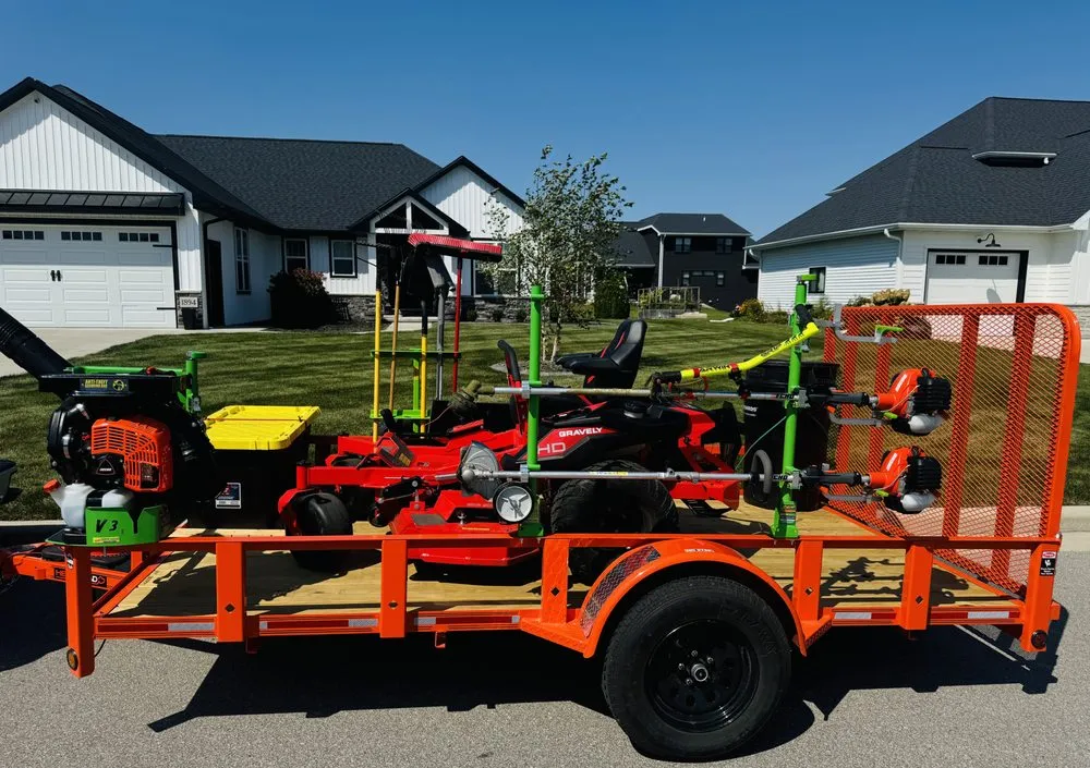 Reliable lawn mowing service experts serving Ashwaubenon, WI - PK & Son Lawn Care