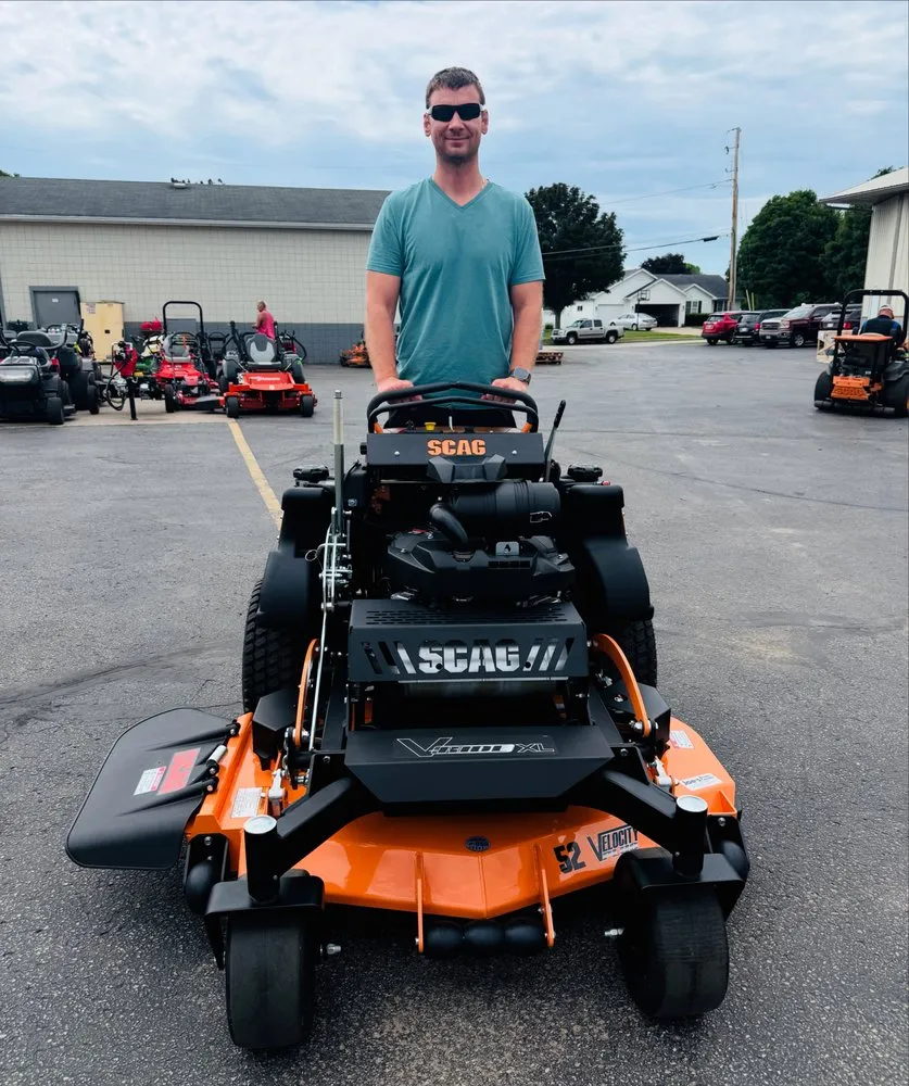 Professional garden landscaping in Ashwaubenon, WI by PK & Son Lawn Care