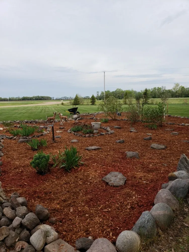 Top-rated yard cleanup service in Fargo, ND by Pk Landscaping Service