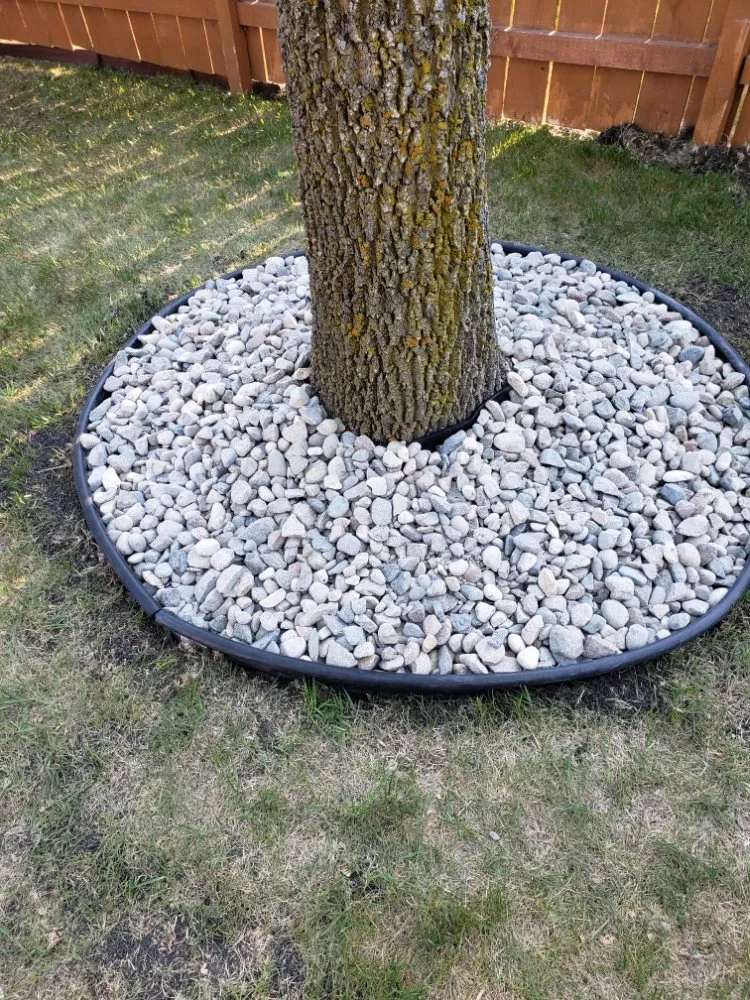Reliable yard cleanup service in Fargo, ND - Pk Landscaping Service