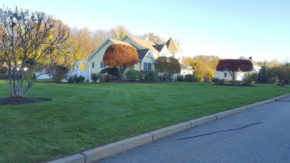 Local yard cleanup service in Smithfield, RI by P&K Landscaping