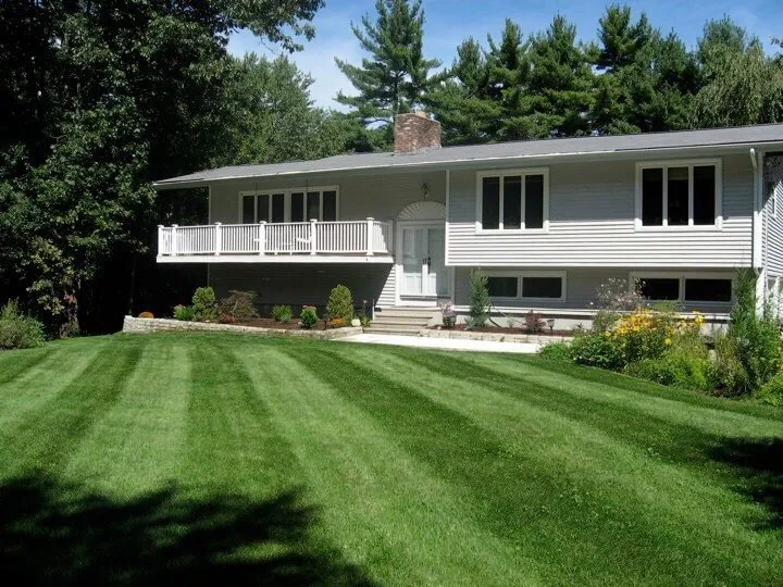 Reliable yard maintenance in Smithfield, RI by P&K Landscaping