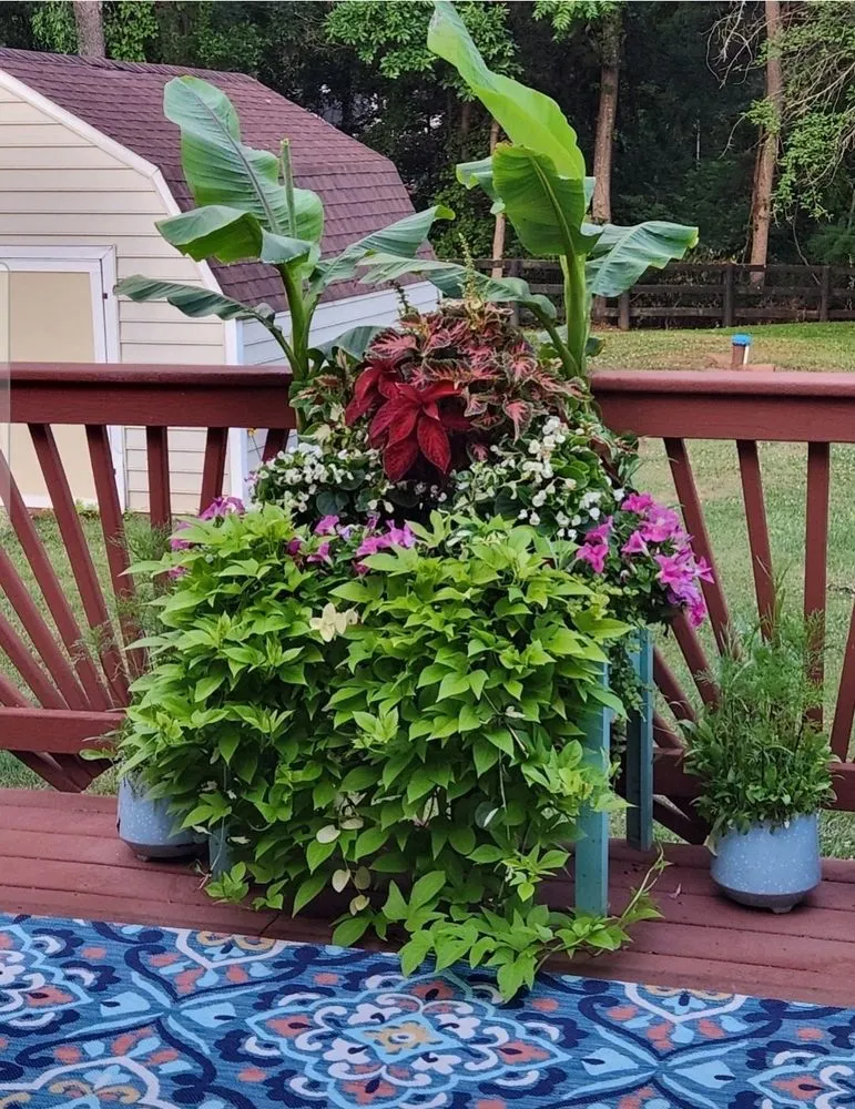 Local landscaping services for outdoor upgrades across Leesburg, VA - P&L Outdoor Solutions