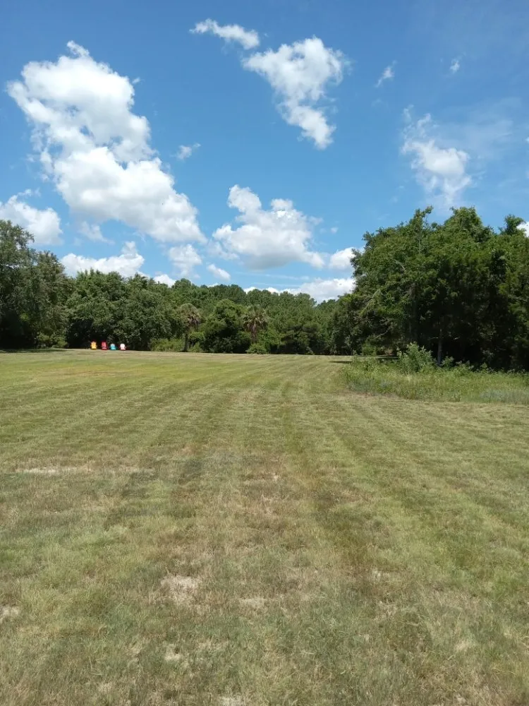 Reliable garden landscaping experts serving Leesburg, VA - P&L Outdoor Solutions