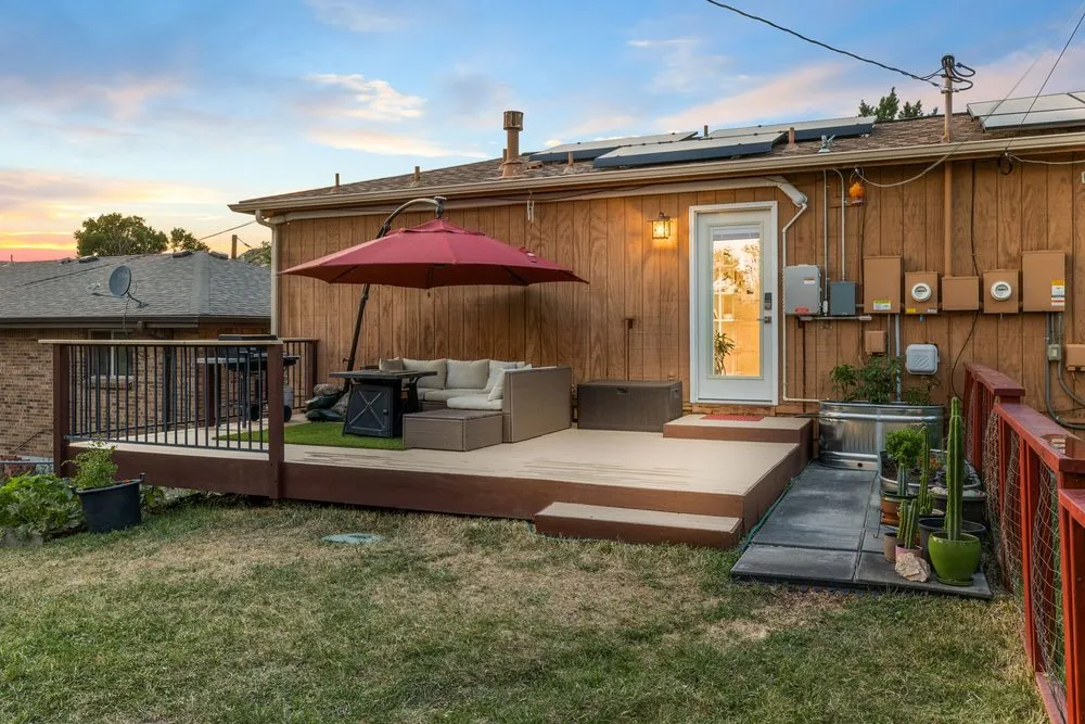 Expert outdoor landscaping experts serving Longmont, CO - Plains to Peaks Landscaping