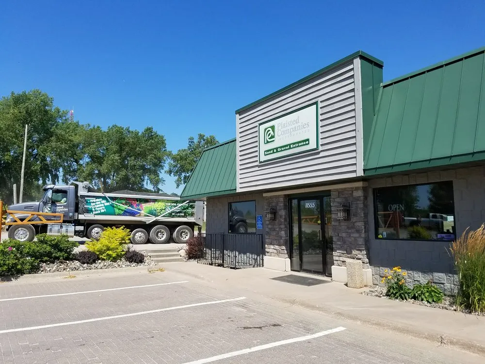 Expert residential landscaping in Elk River, MN - Plaisted Companies