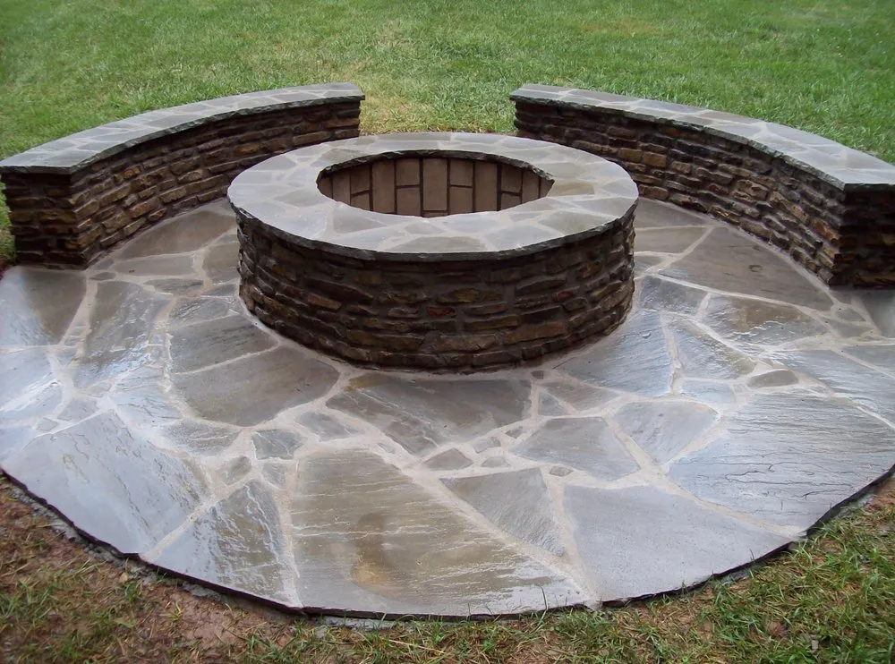 Affordable lawn care service near you across Knoxville, TN - Plan-It Green Landscapes