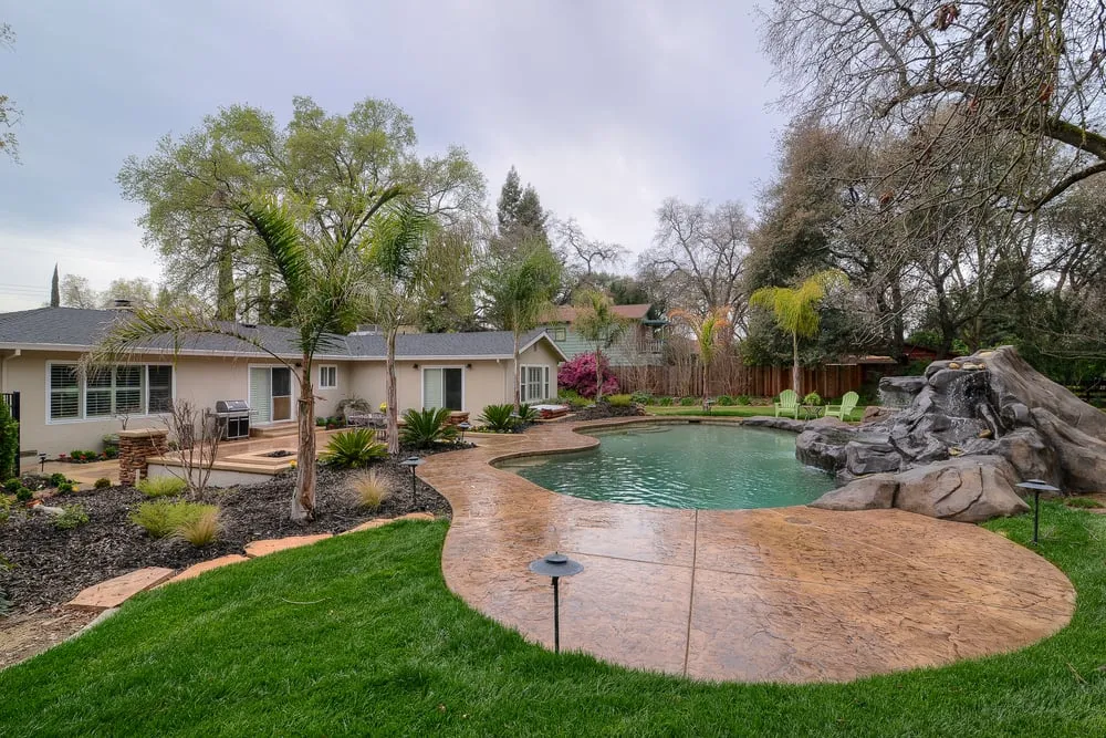 Top-rated landscaping services in Sacramento, CA by Plan It Landscapes