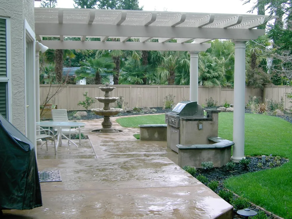 Custom landscape design near you in Sacramento, CA by Plan It Landscapes