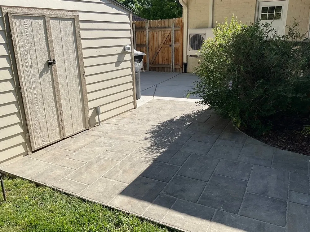 Expert garden landscaping for year-round maintenance in Littleton, CO by Planet earth landscape