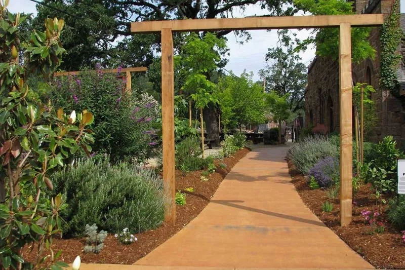 Affordable landscaping services in Tiburon, CA - Planet Horticulture