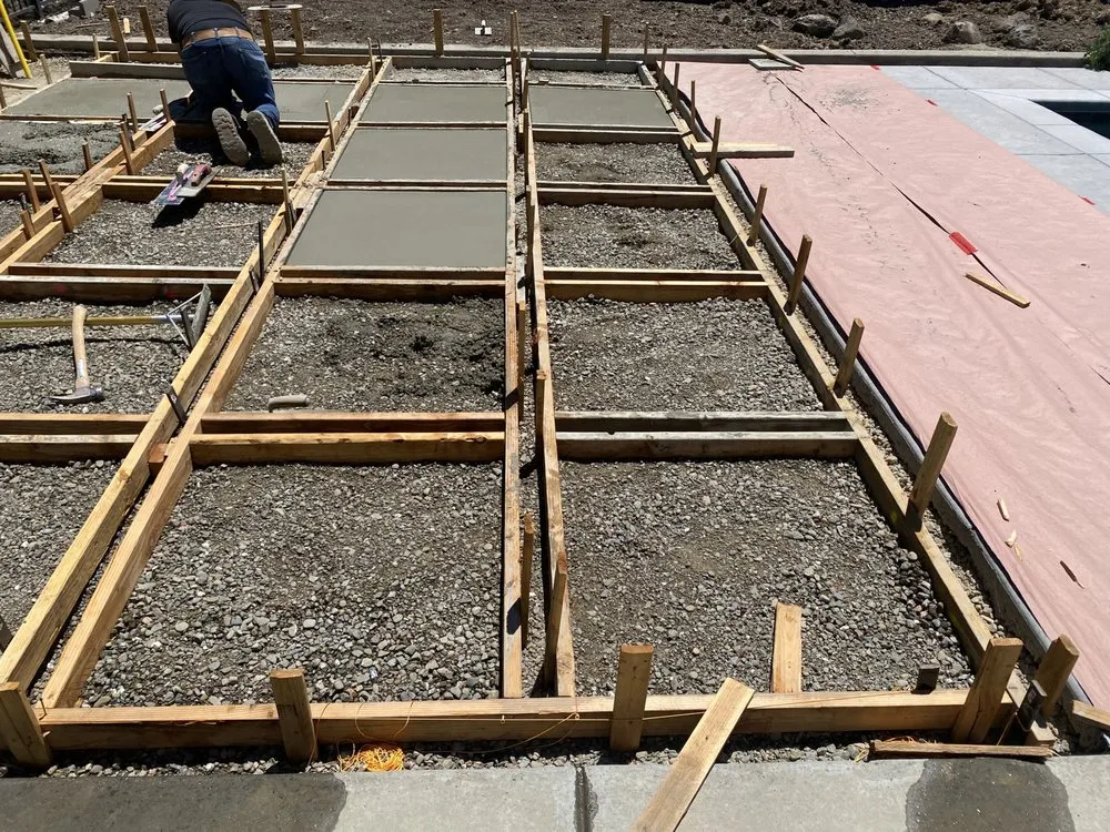 Expert yard cleanup service near you in Tracy, CA by Planet Rock Landscapes