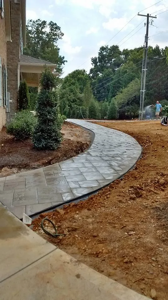 Affordable yard cleanup service for homes in Powell, TN by Planet Rock Landscaping