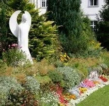 Reliable landscape design for residential properties in Reynoldsburg, OH by Plant Connections