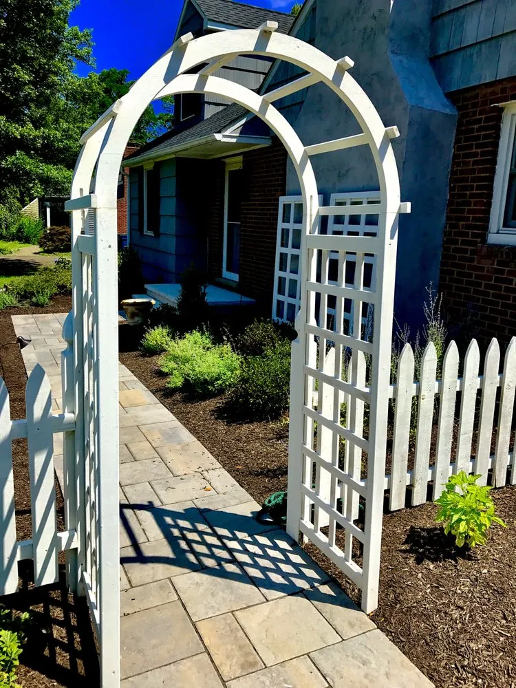 Professional lawn care service for residential properties in Newtown, PA by Plant Design Group