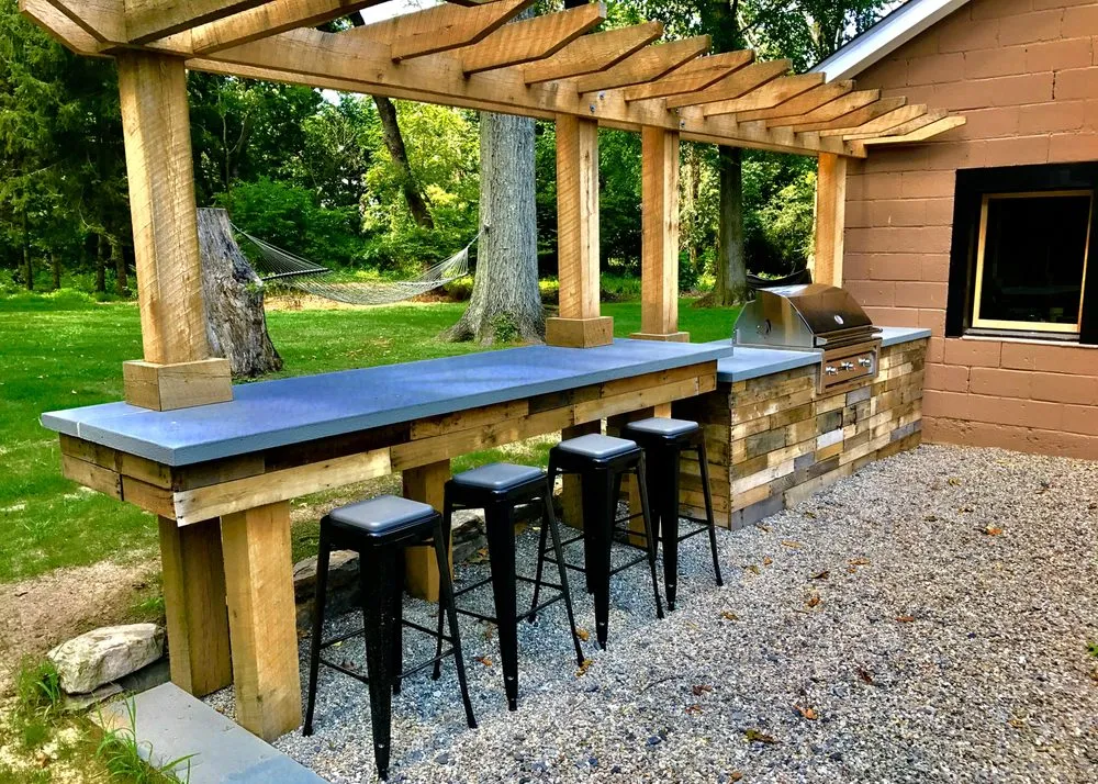 Local yard maintenance in Newtown, PA - Plant Design Group