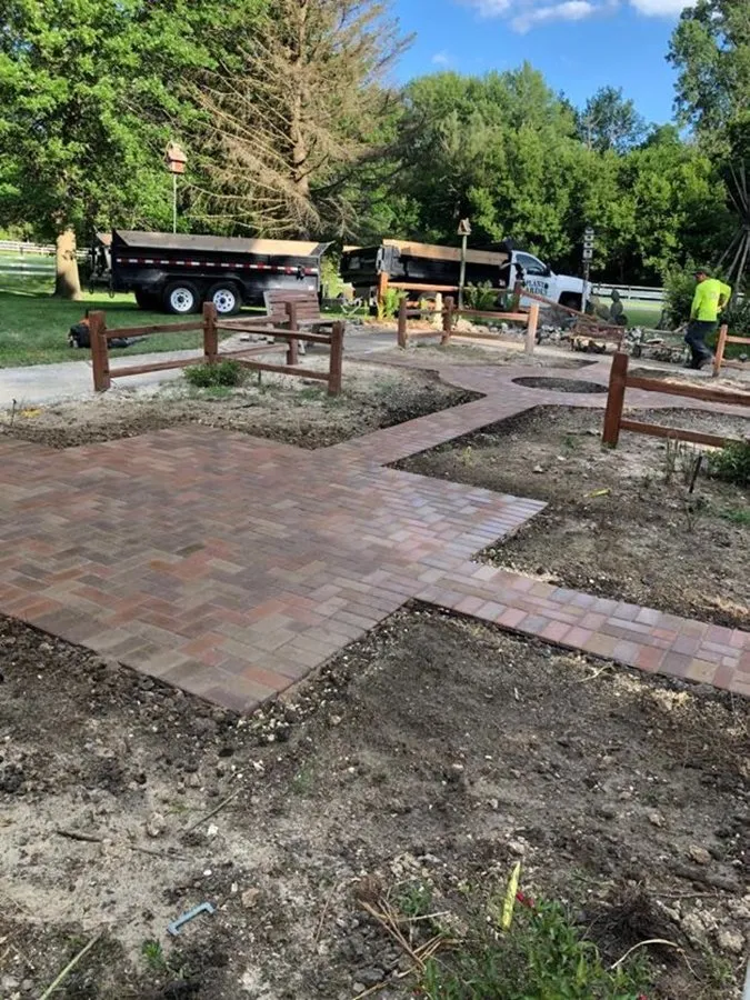 Custom landscaping services for beautiful yards in Harvard, IL by Plant Garden