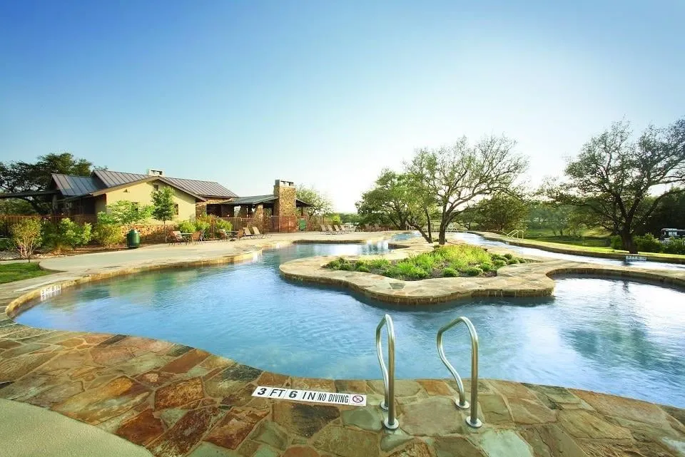 Top-rated landscape design in Miami, FL by Plant Professionals