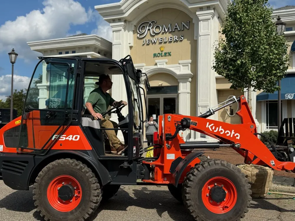 Trusted yard cleanup service experts serving Warren, NJ - Plant Solutions Tree & Lawn Care