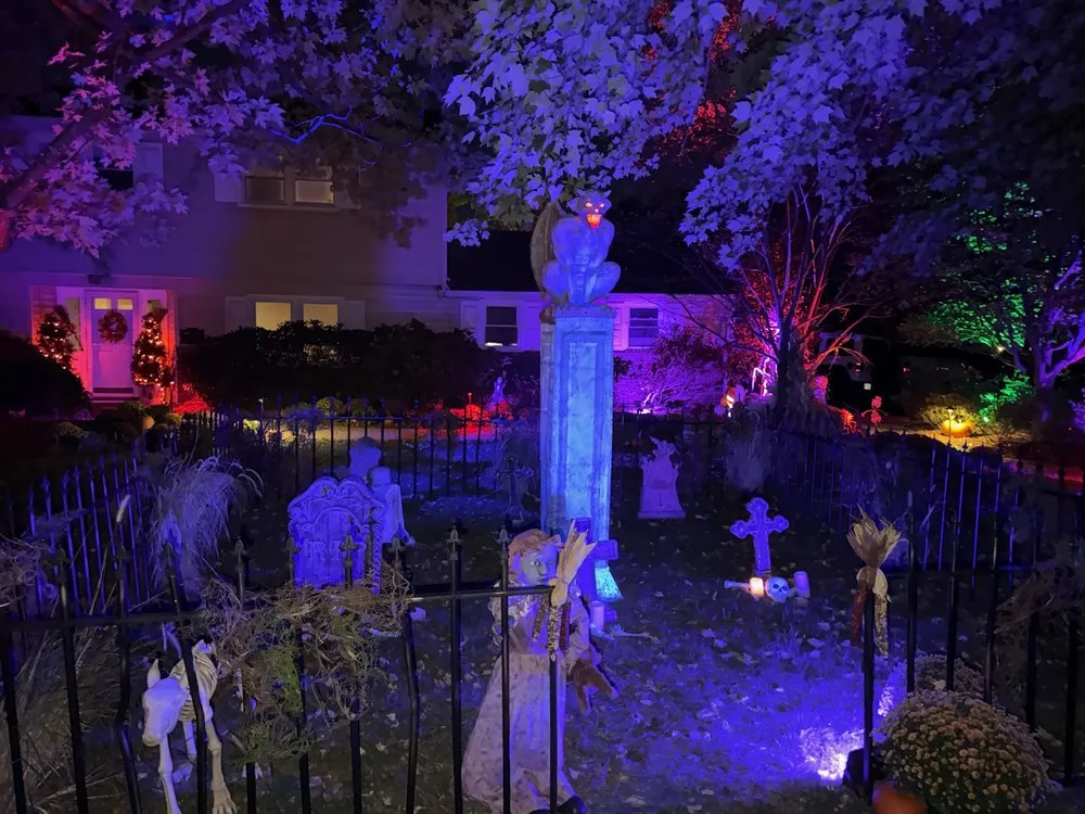 Local lawn mowing service with custom design in Warren, NJ by Plant Solutions Tree & Lawn Care