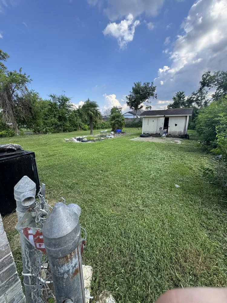 Professional outdoor landscaping in Pasadena, TX by Planta Landscaping