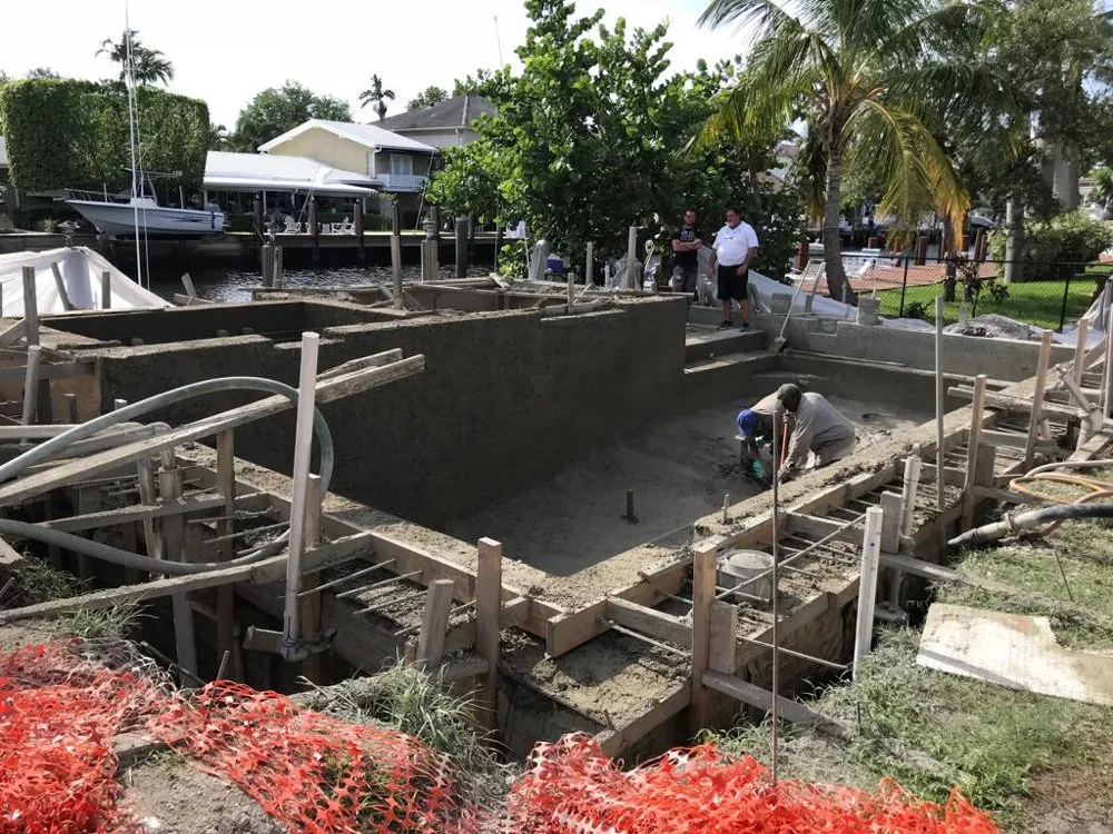 Reliable garden landscaping experts serving Boca Raton, FL - Plantae