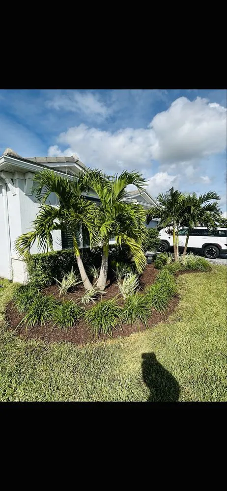 Professional landscape design in Fort Pierce, FL by Plantart Land Services